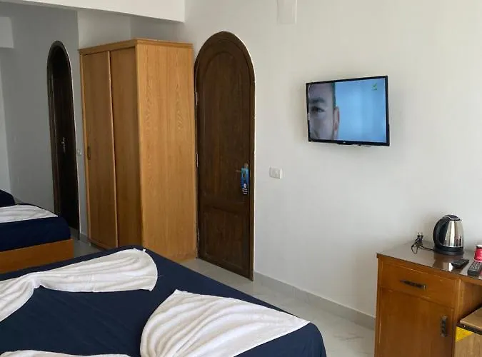 Hotel Penguin Village Dahab