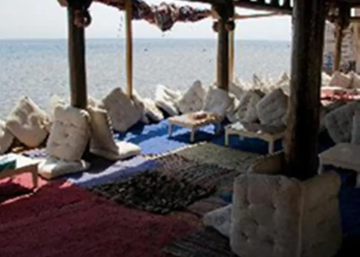Hotel Penguin Village 3*