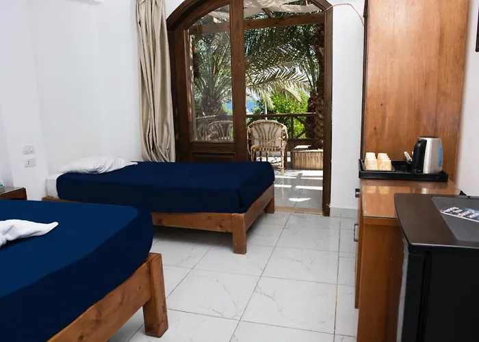 Penguin Village 3* Dahab