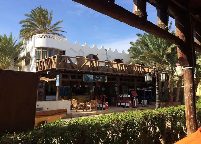 Penguin Village Hotel 3*